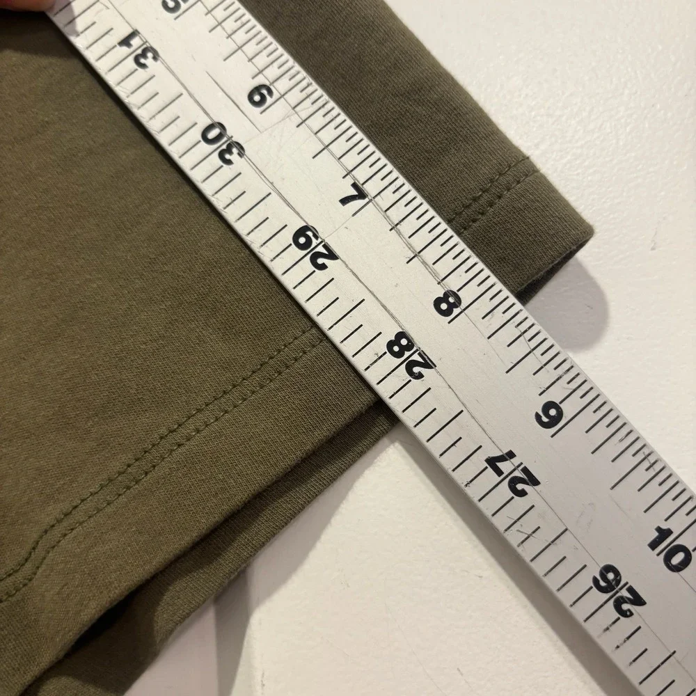 Banana Republic Luxe Touch Tee Mens Medium Olive Green 100% Cotton Short Sleeve